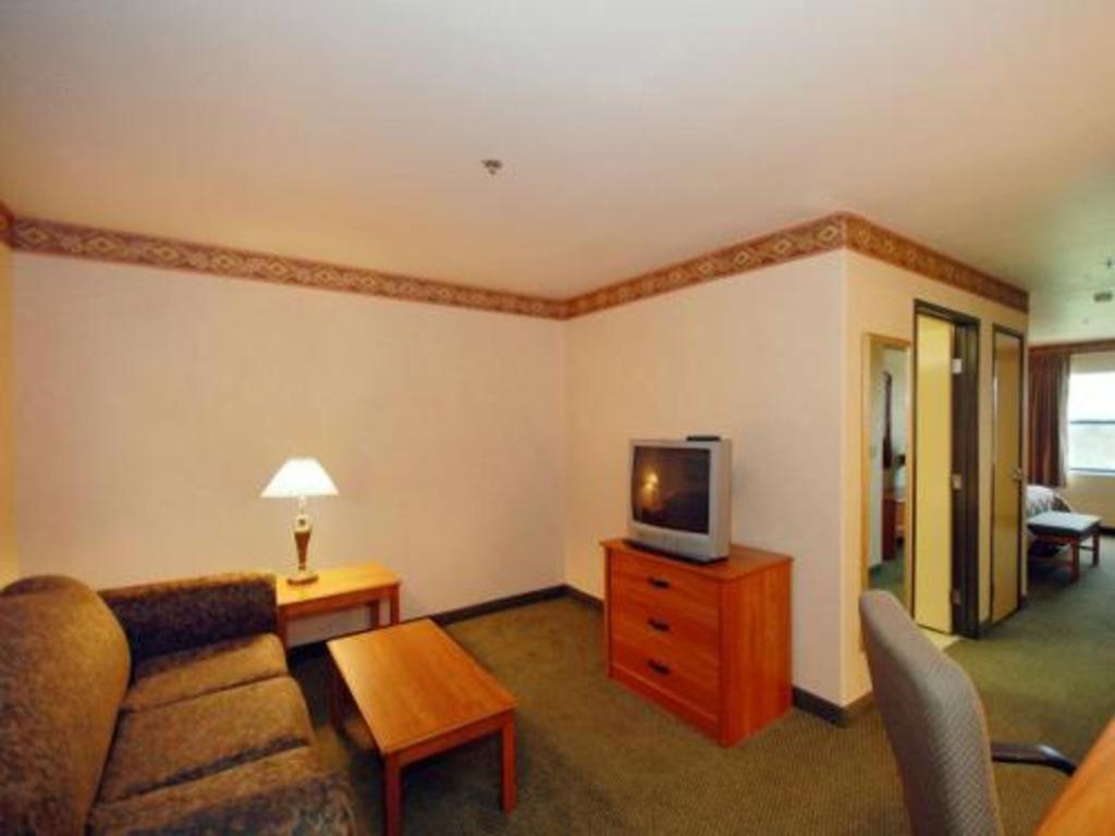 Best Western Northwest Corpus Christi Inn & Suites Exterior photo