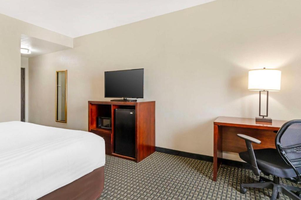 Best Western Northwest Corpus Christi Inn & Suites Exterior photo